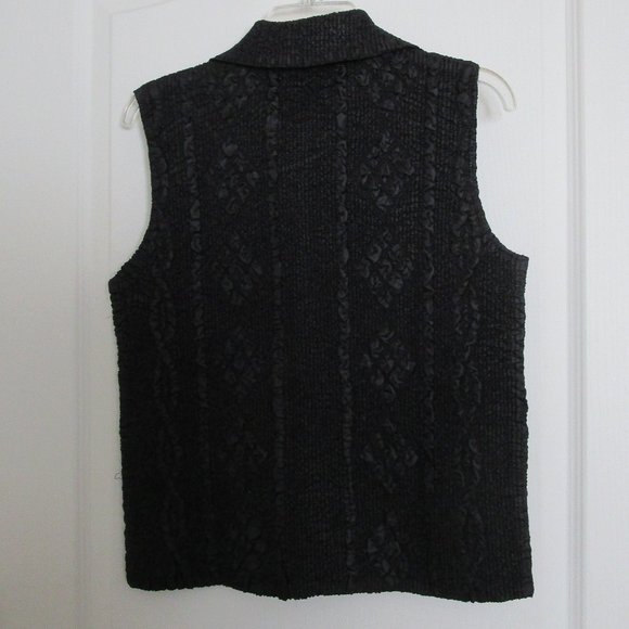 Magic It Fits stretch quilted vest - Picture 5 of 6